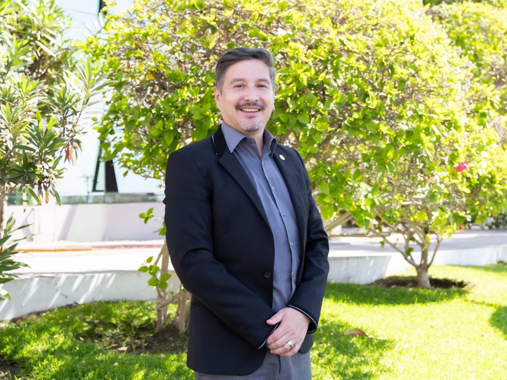 Alfonso Urzúa